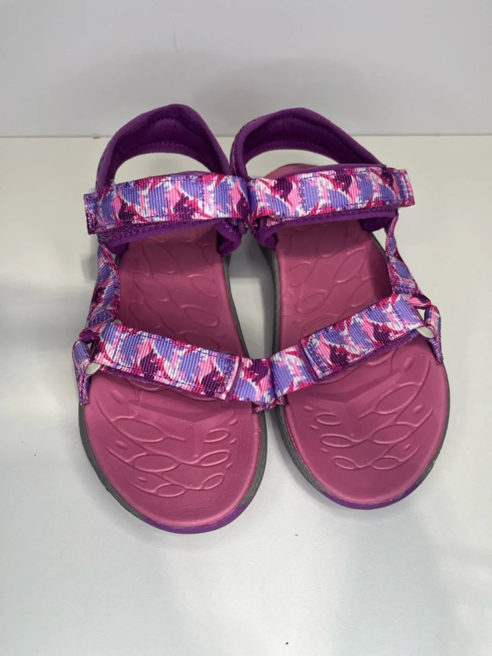 Merrell Girls Size 3 Purple Pink Patterned Kahuna Web Strap Sandals